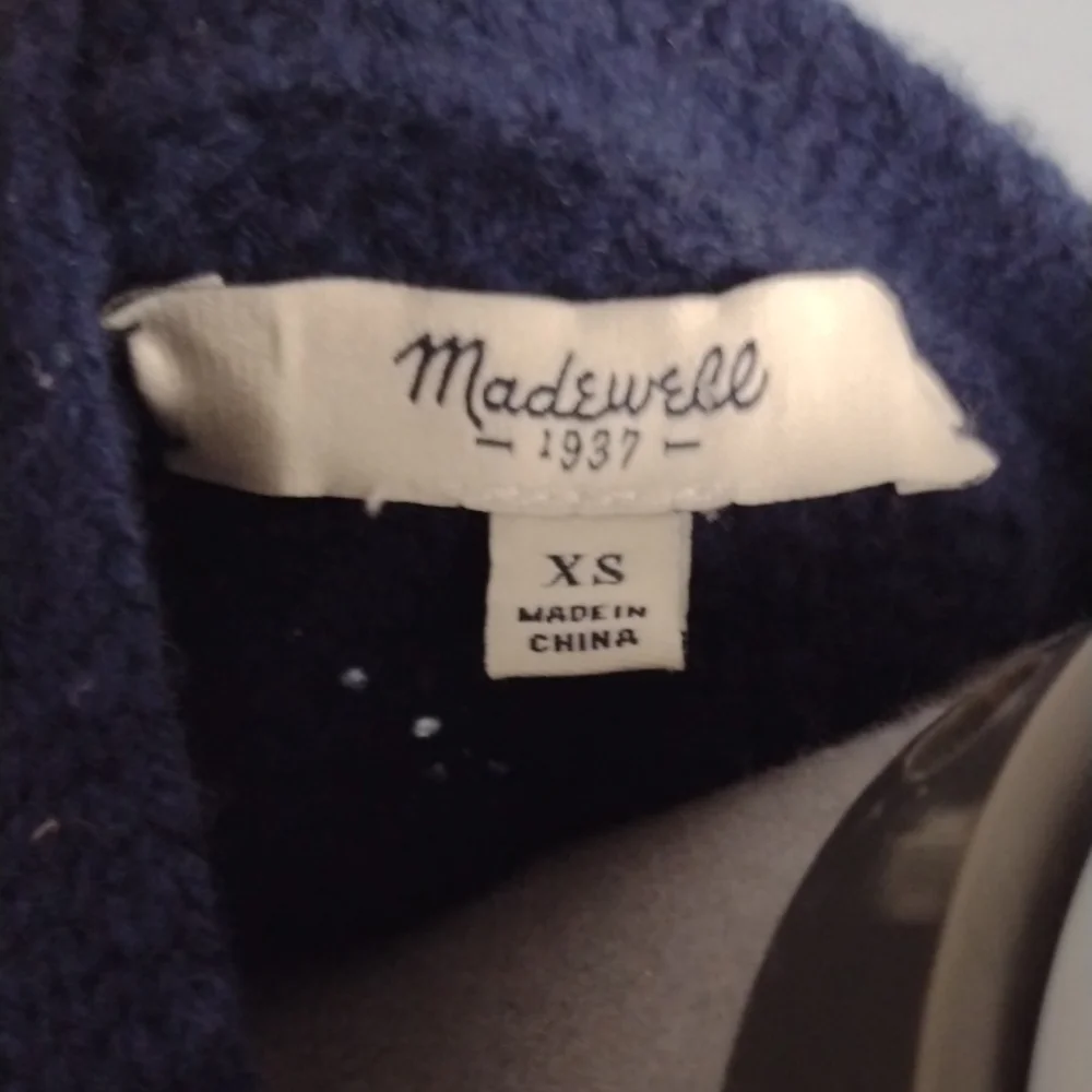 Madewell 100%Merino Wool Navy and Cream Striped Cardigan, Farm, Vacation, Y2K - Picture 2 of 12